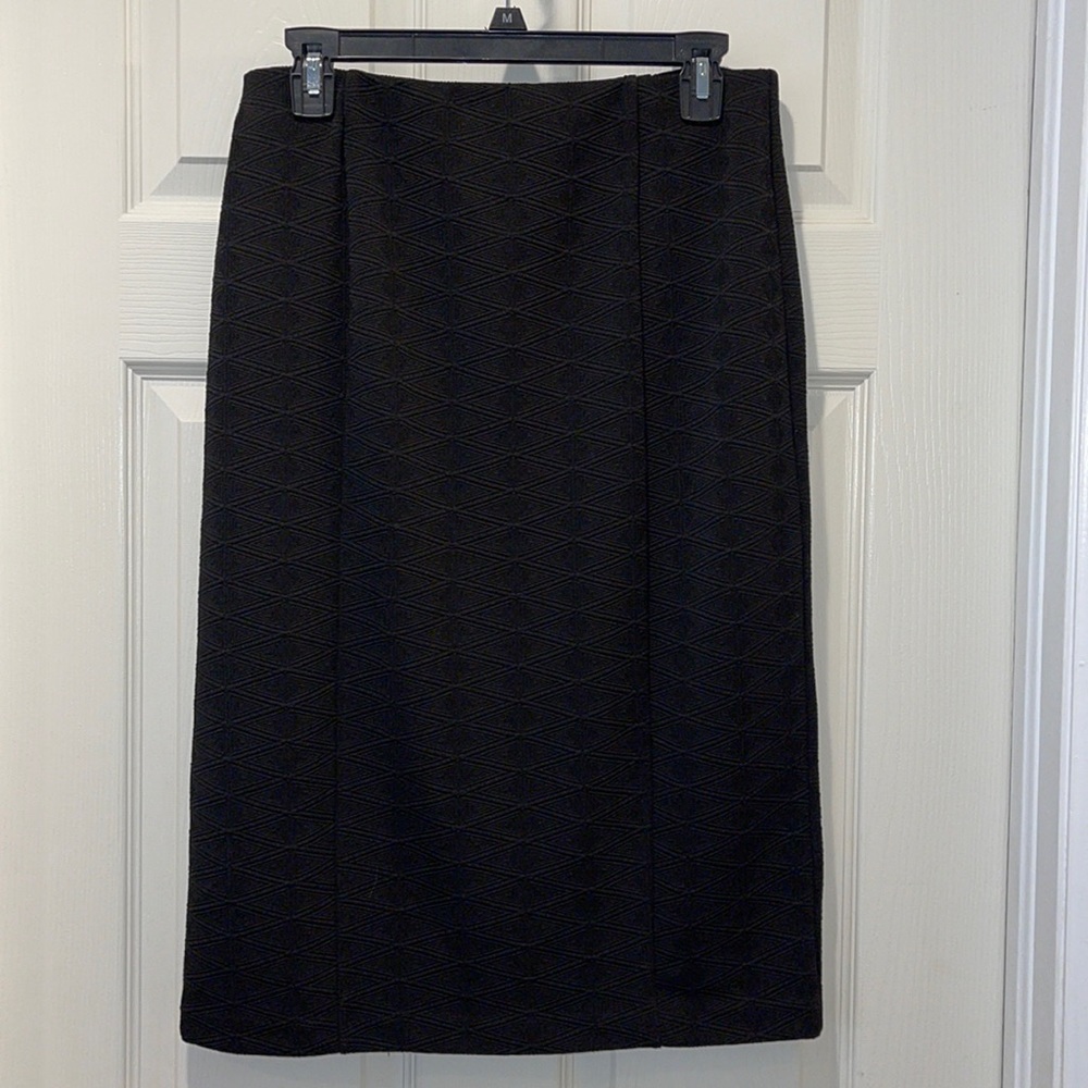 Black Textured Pencil Skirt